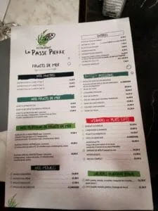 Photos de l'entrée, des poissons, des plateaux de fruits de mer, des viandes et des spécialités du nord