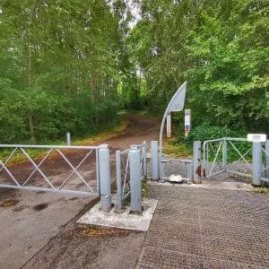 Accès piéton et vélo par la rue Leon Blum