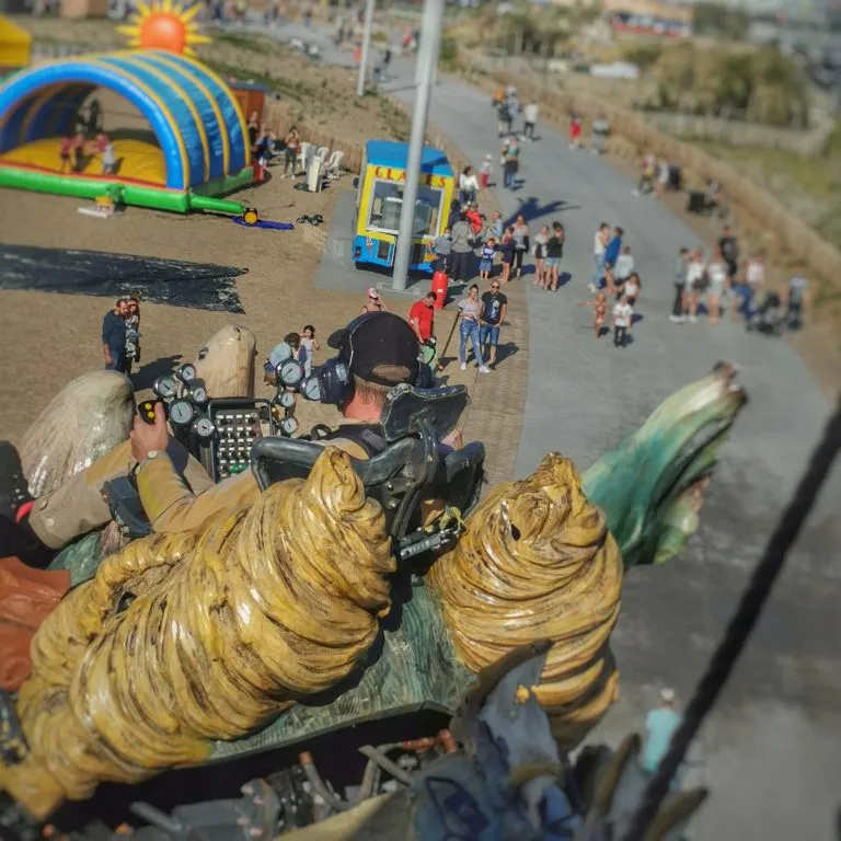 Visiter Calais À Dos De Dragon ? 3 vue du pilotage du dragon