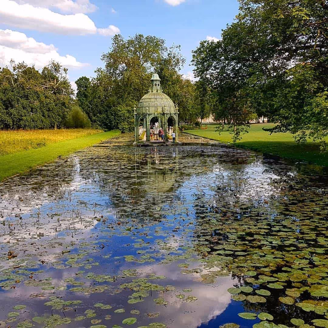 Les Jardins De Châteaux : Invitation À La Magie Des Hauts-De-France 3 Dans le parc de Chantilly