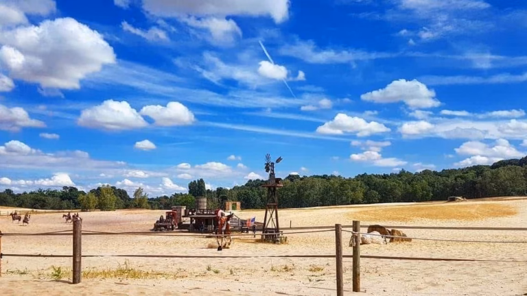 Lire la suite à propos de l’article La mer de sable, un parc d&rsquo;attractions pour toute la famille