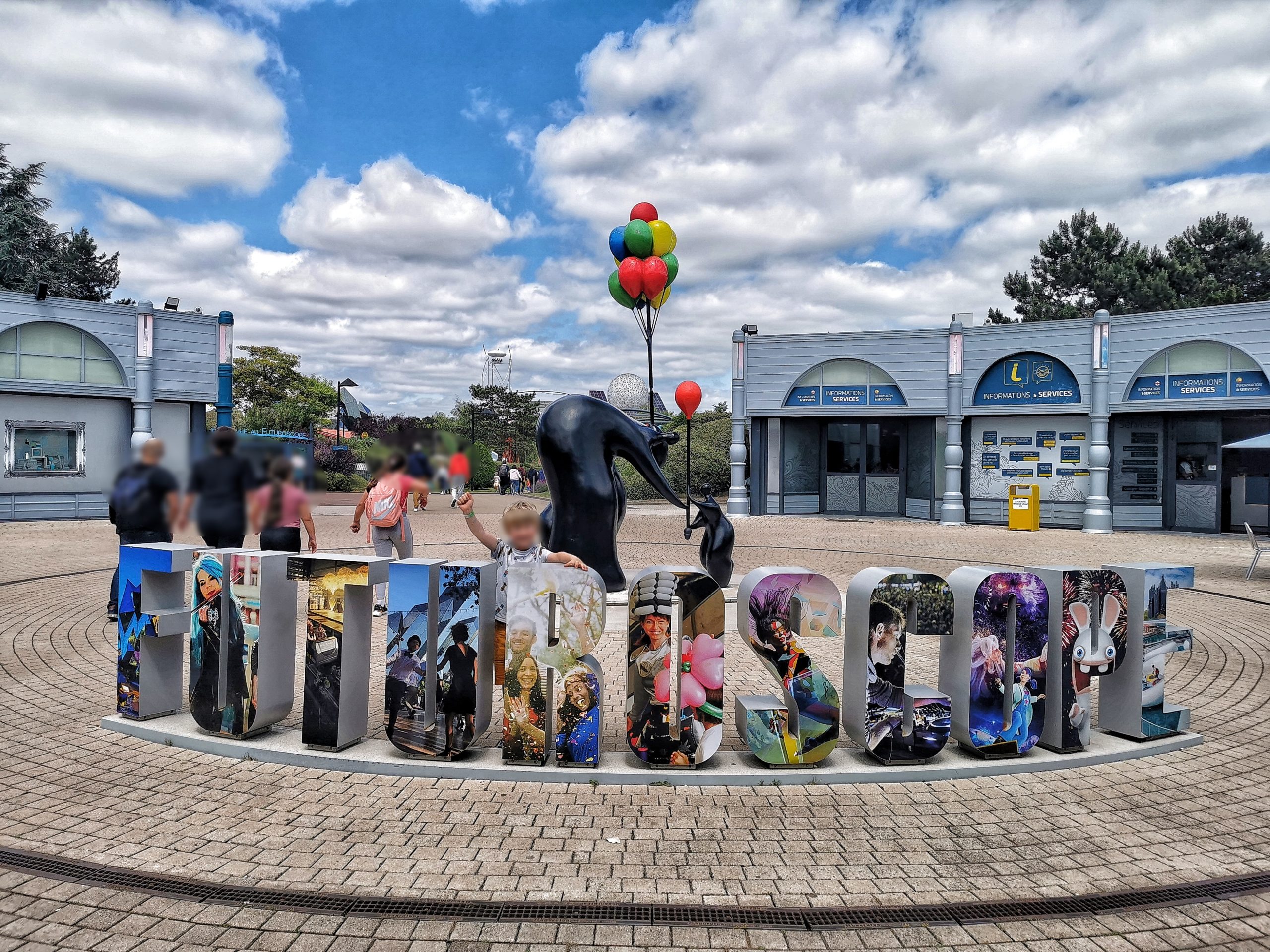 entrée du futuroscope