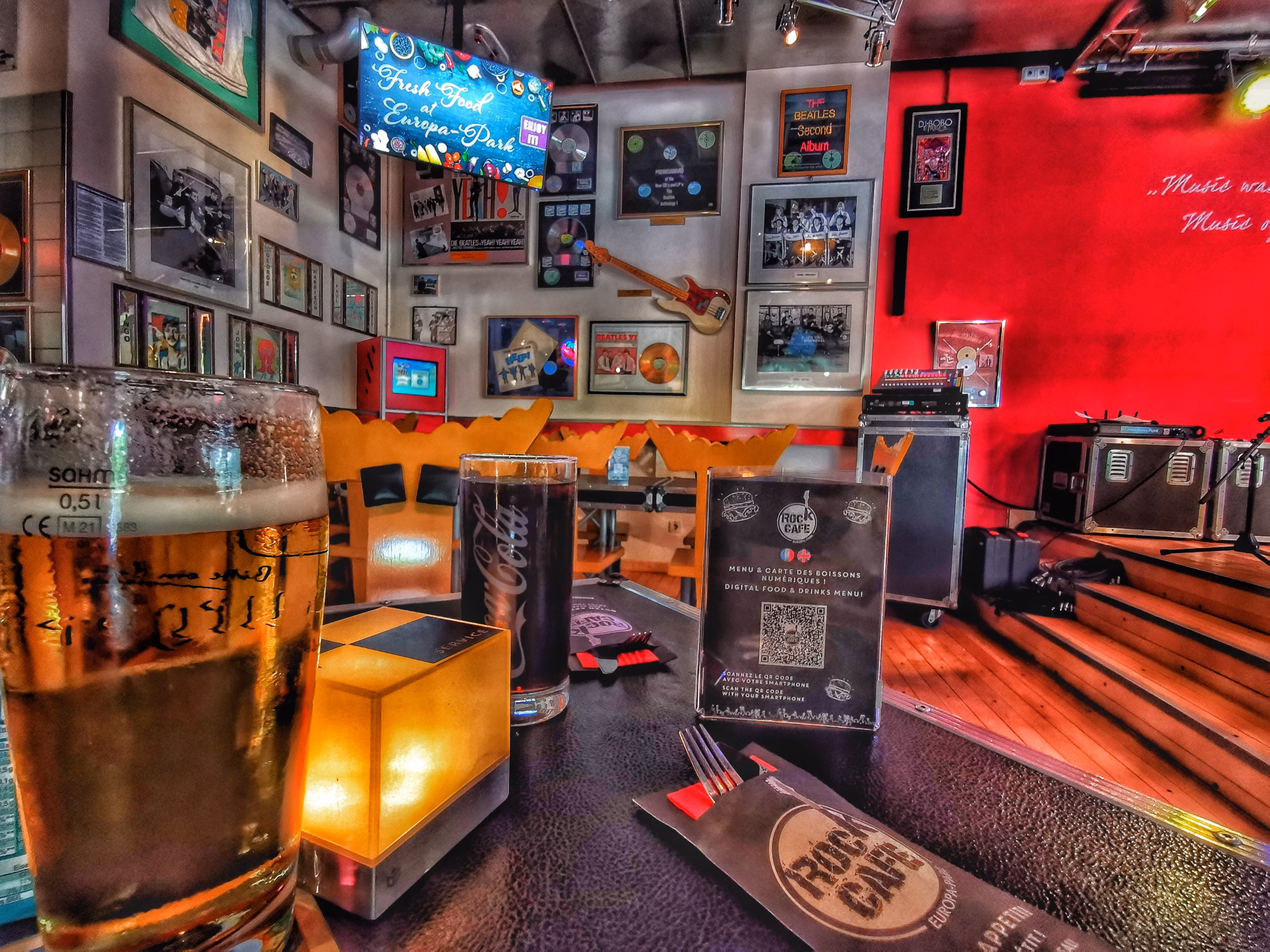 Europa-Park 2025 : Le Guide Des Évènements À Europa Park 2 Salle de restaurant Rock Café à Europa Park