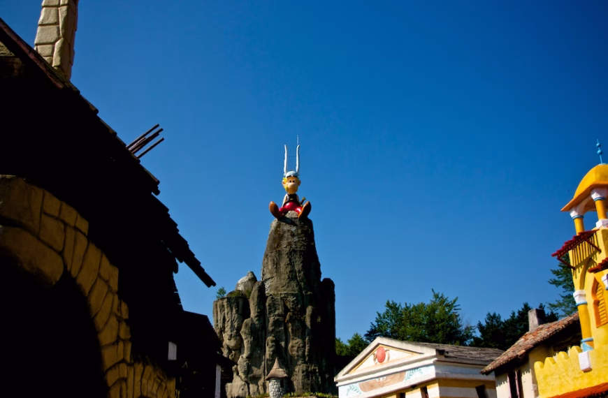 Le Guide des Parcs d&rsquo;Attractions en Hauts-de-France : Rires et Frissons pour Toute la Famille!