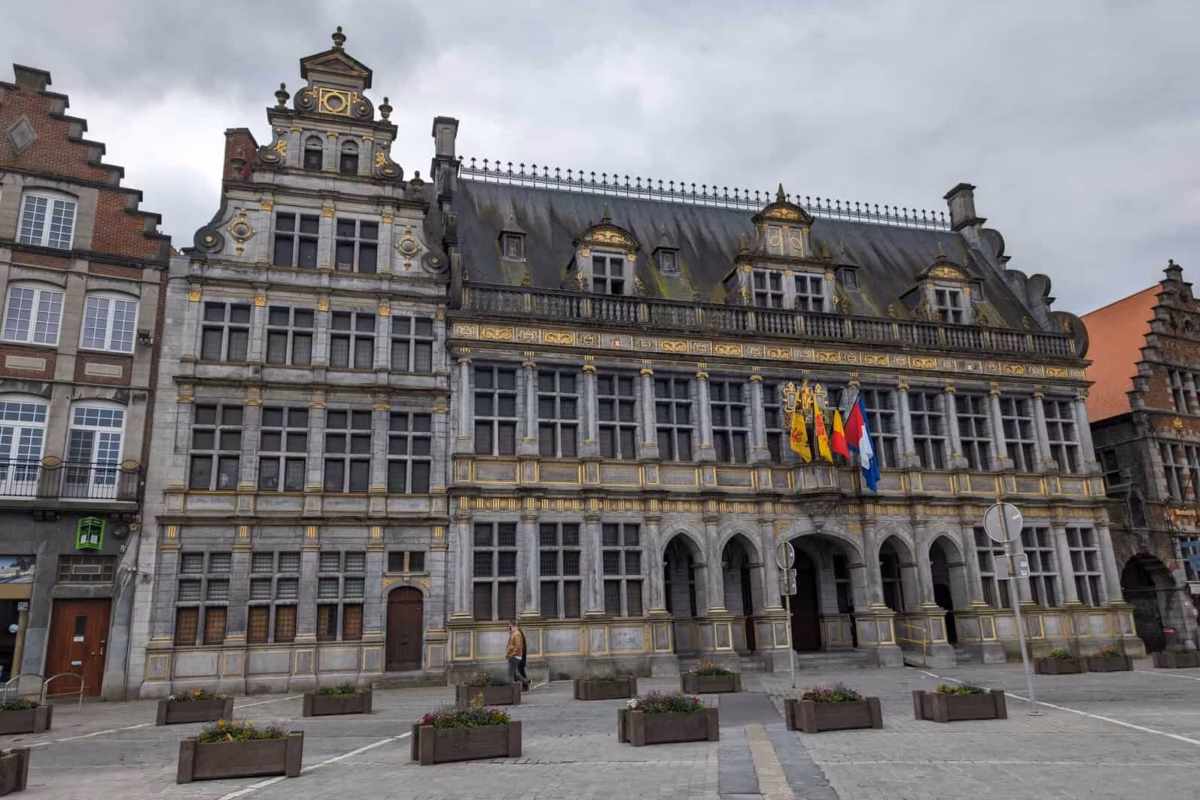 À Découvrir À Tournai 4 Tournai