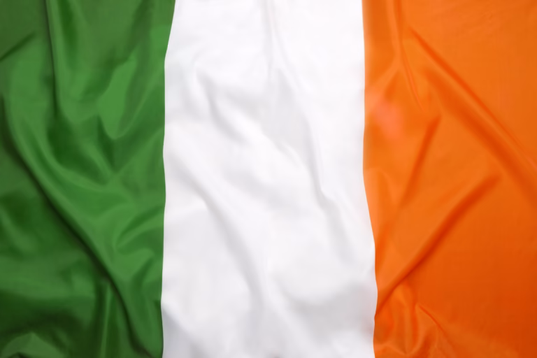 Drapeau tricolore de l'Irlande