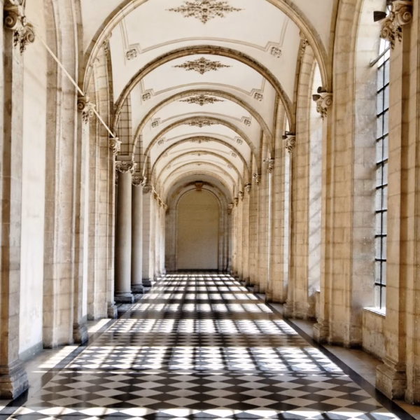 Les Meilleures Idées De Sorties Dans Le Nord De La France 4 Couloir avec arches et ombres