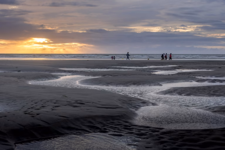 Lire la suite à propos de l’article Côte d’Opale : Les Bâches, Comment la mer piège-t-elle les promeneurs en quelques minutes et quoi faire ?